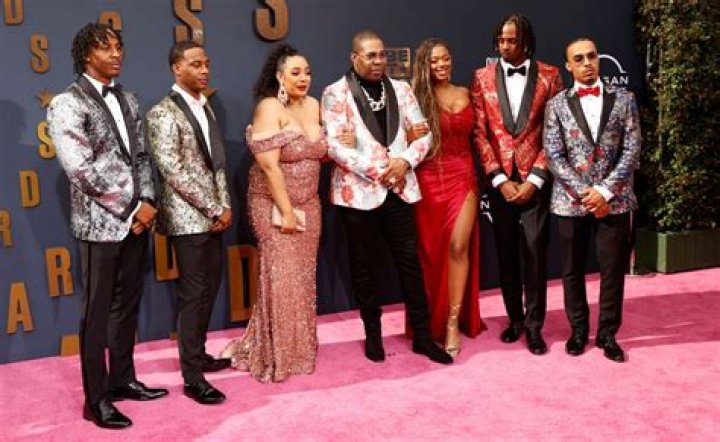 Busta Rhymes Brings His Kids to the BET Awards "My Beautiful Young