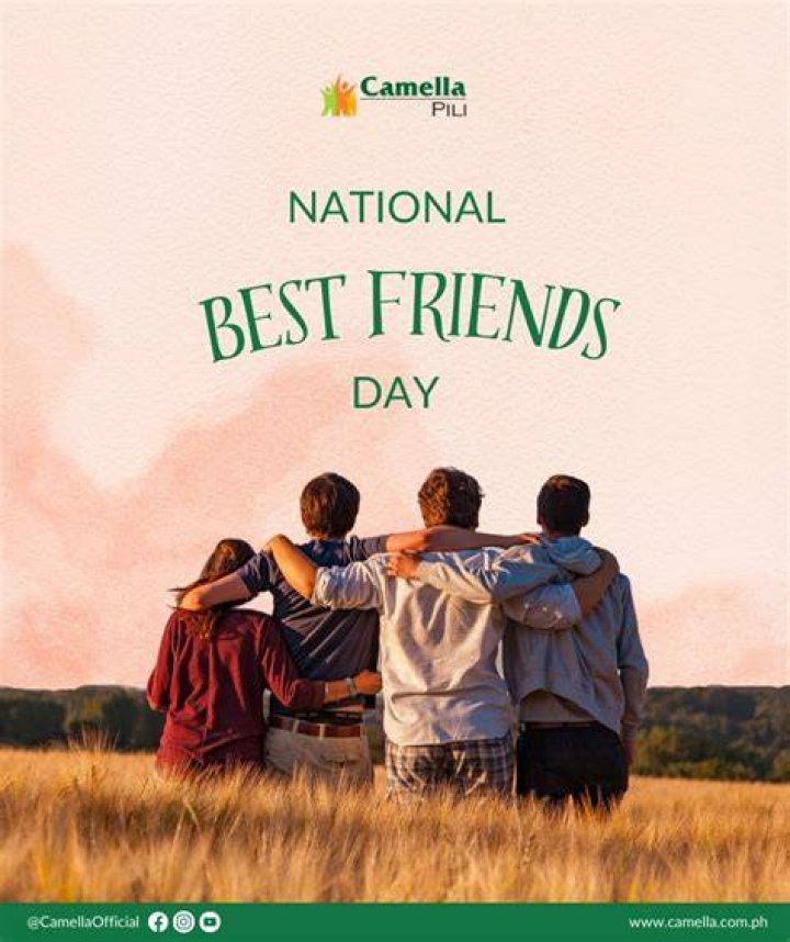 “Its always nationalbestfriendsday with these girls ♂️ ️ •Innana