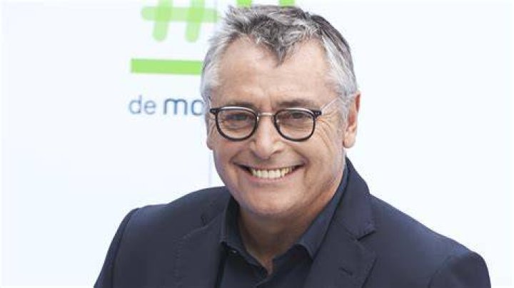 Michael Robinson: A Renowned Politician